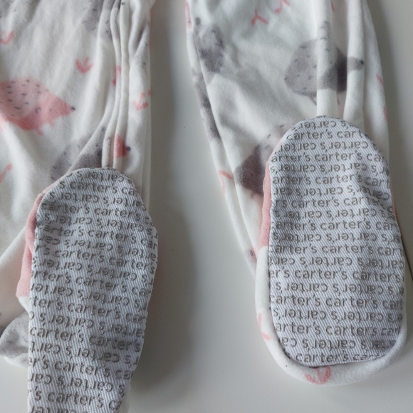 3/$20 Carter Girl Hedgehog Footie Pajama. - Picture 6 of 9